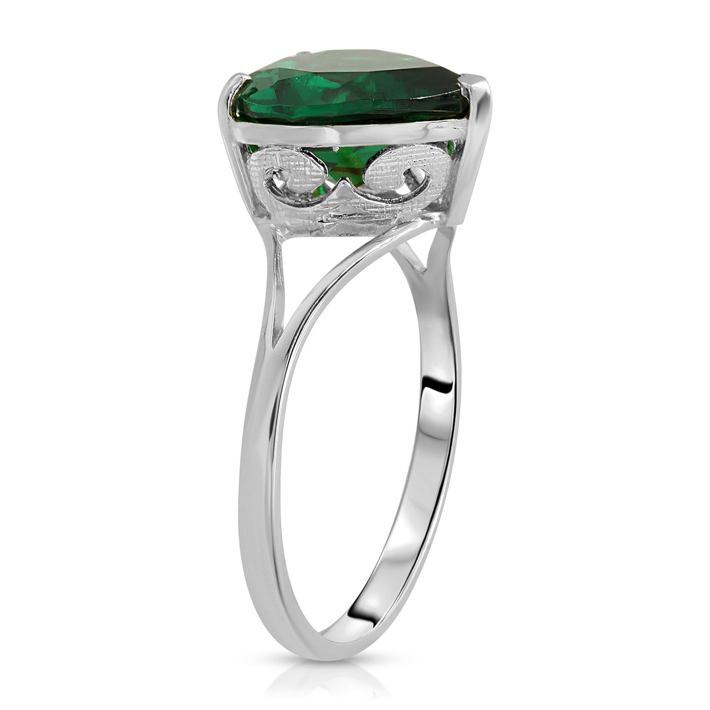Lovers Heart Emerald Ring