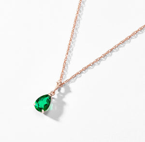 Gentle Droplet Emerald Necklace