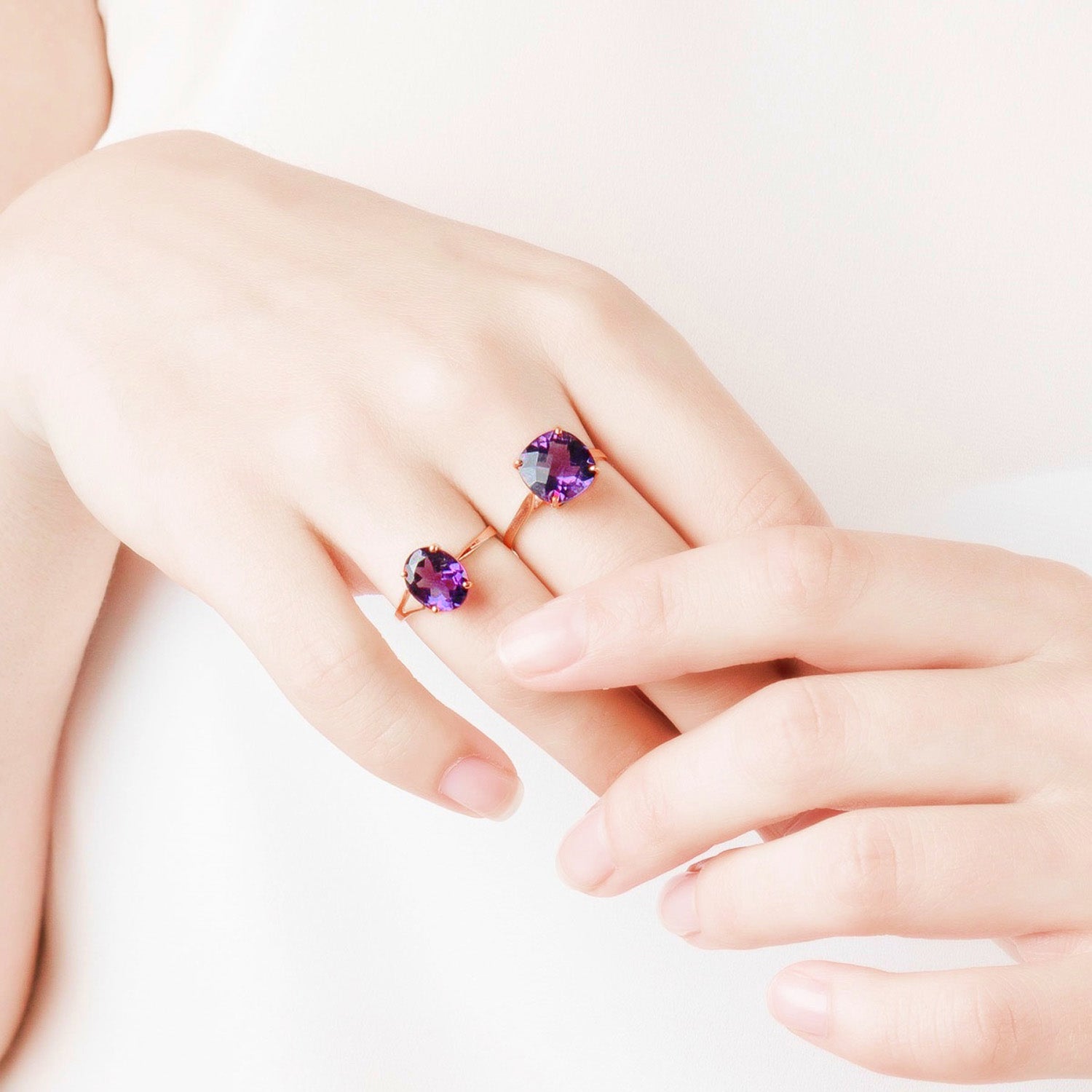 Elegant Spark Purple Amethyst Ring