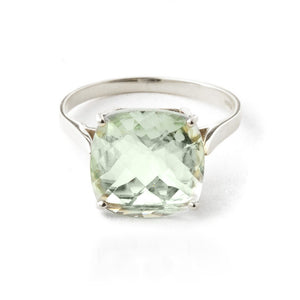 Elegant Spark Green Amethyst Ring