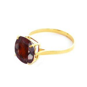 Elegant Spark Garnet Ring