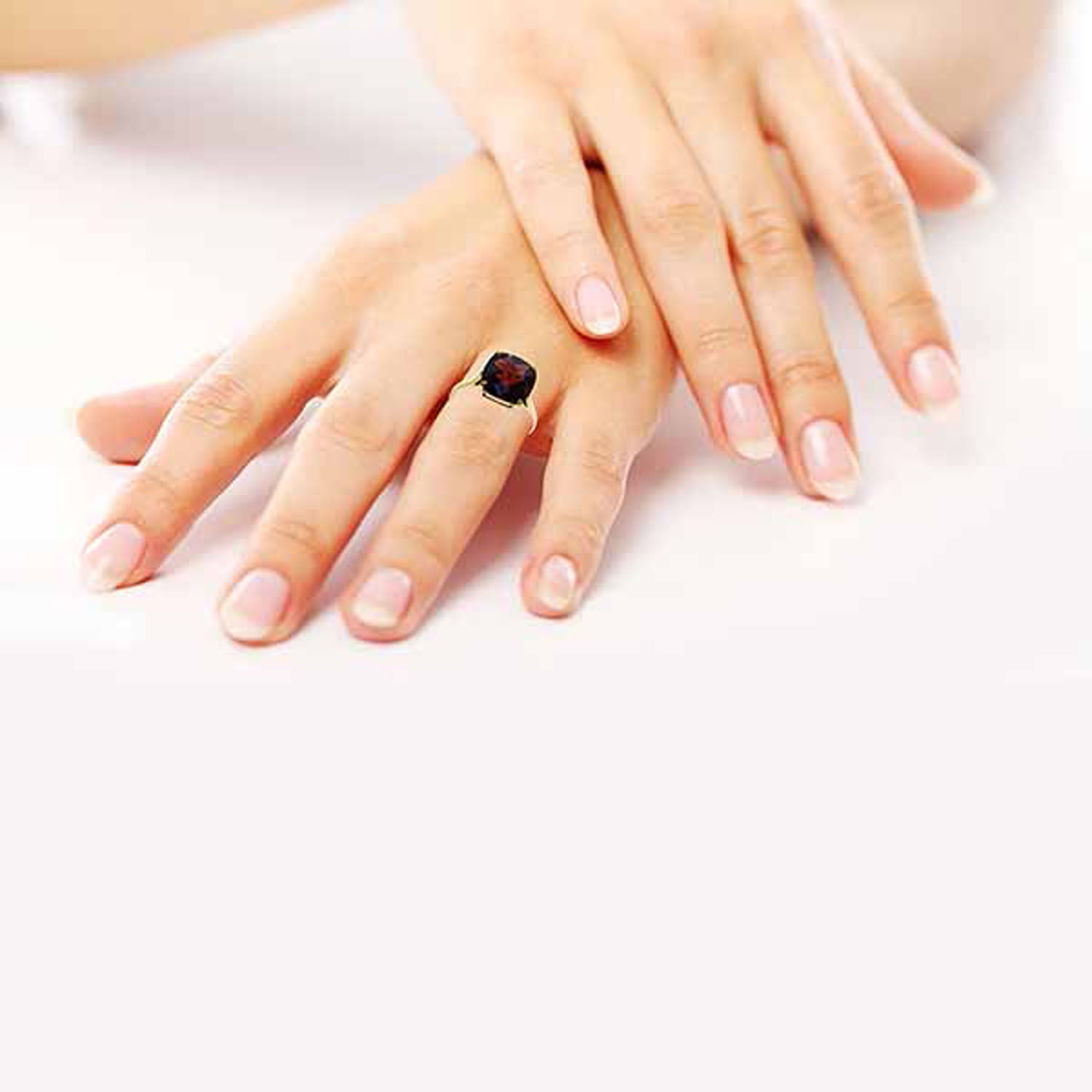 Elegant Spark Garnet Ring