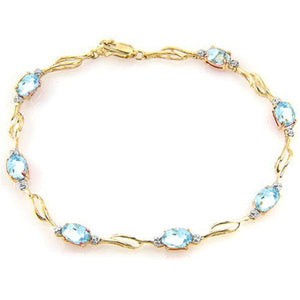 Shimmering Array Aquamarine and Diamond Bracelet