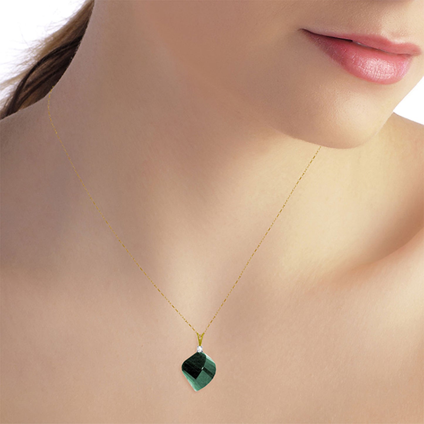 Moonlit Essence Emerald & Diamond Necklace